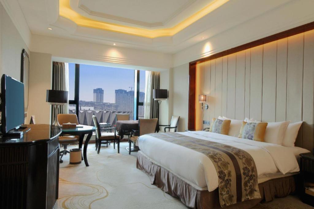 Wyndham Grand Plaza Royale Xianglin Shaoyang Hotel Ngoại thất bức ảnh