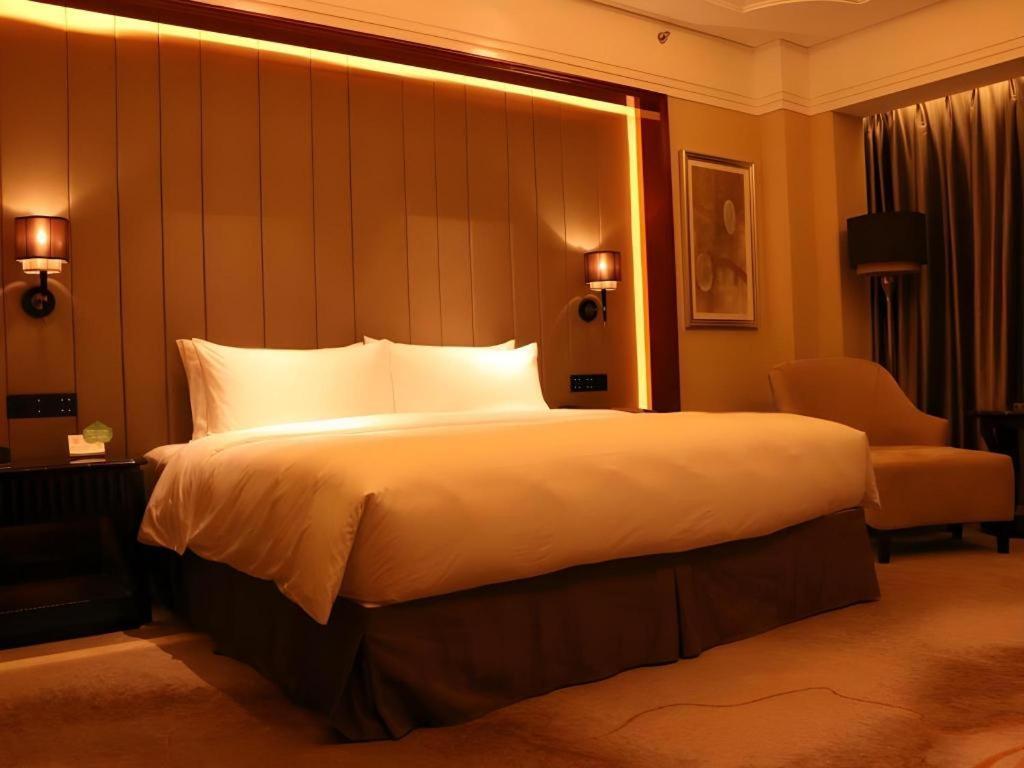 Wyndham Grand Plaza Royale Xianglin Shaoyang Hotel Ngoại thất bức ảnh