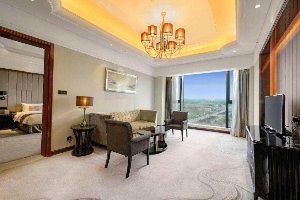 Wyndham Grand Plaza Royale Xianglin Shaoyang Hotel Ngoại thất bức ảnh
